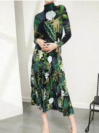 Work Dresses Designer 2023 Autumn Winter Fashion Two Pieces Set Women Long Sleeve Flower Printed Elastic Waist Pleated Skirt