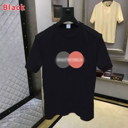 Mens T-Shirts Tasarımcı Kırmızı Kalp Gömlek Sıradan Tshirt Pamuk Nakış Kısa Kollu Yaz T-Shirt Asya