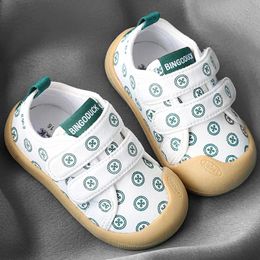 Pierwsze Walkers Spring Summer Baby Buty Graffiti Toddler Walker Oddychający chłopiec Sneakers