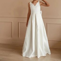 Simple Long Ivory Flower Girl Dresses V Neck Satin Backless Sleeveless with Bow A Line Floor Length Custom Made for Wedding Party