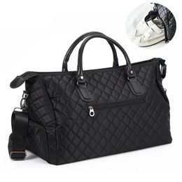 Duffel Bags Black Plaid Travel Bag With Shoes Pocket Carry on Luggage Travel Duffle Weekend Bag Shoulder Bags Handbag For Women Men X8CT 231214