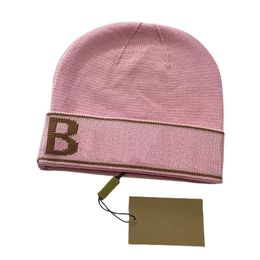 Luxury classic designer autumn winter hot style beanie hats men and women fashion universal knitted cap autumn wool outdoor warm skull caps P-3