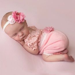 Keepsakes Baby Costume Pography Props Lace Romper Headband Shooting Girl Accessories born Overalls Summer Clothing Maternity Outfit 231214