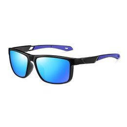 Occhiali da sole Nuovi occhiali da sole polarizzati per esterni Occhiali da sole da equitazione sportivi con scatola da guida che cambiano colore