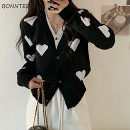 Women's Knits Tees Fall Fake Two Piece Cardigan Sweet Retro Heart decoration Young Knitted Clothes Patchwork Simple Sweaters College Ins 231214