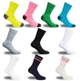 High Quality Breathable Outdoor Sports Cycling Socks Bicycle Socks Men Women Running Footwear Hiking Racing Road MTB Bike3868190