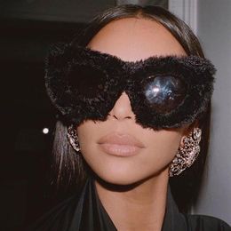 Sunglasses Trendy Cat Eye Women 2022 Punk Soft Fur Velvet Sun Glasses Ladies UV400 Shades Handmade Plush Eyewear277b