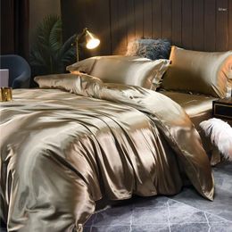 Bedding Sets Luxury Mulberry Silk Set Silky Bed Sheet Duvet Cover Pillowcase High-end Home Textiles Solid Color