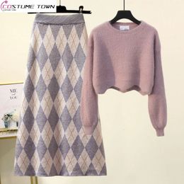 Two Piece Dress Autumn and Winter Set Women s 2023 Korean Fashion Knitted Sweater Slim Half Skirt Age Reducing 231214