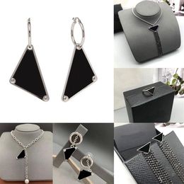 Luxury Triangle Letter Necklace Earrings Super Cool Girl Triangles Jewelry Sets Metal Chain Hip Hop Ring Punk Style Tassel Eardrop262c