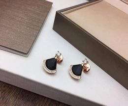 2020 new arrival high quality black fanshaped with crystal Earrings short Stud with box and dast bag fashion design stud3960594