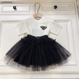 New baby Tracksuits summer kids Dress girl Two piece set Size 100-150 White T-shirt and black lace skirt Dec05