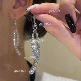 Designer earrings Cross Fish Tail Women's Autumn/Winter High End Light Style And Earrings