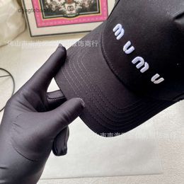 Designer caps Baseball Cap Family Letter Embroidery Label Twill Fabric Commuting Classic Comfortable Couple Casual Baseball Hat mu D6WK