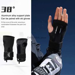 Ski Gloves 1 Pair Roller Skating Wrist Support Gym Wrist Guard Non-Slip Hand Snowboard Protection Roller Pain Relief Skiing Training GlovesL23118