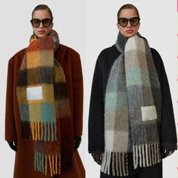 Scarves 2023 Fringe Plaid Scarf Winter Women Fashion Luxury Thick Men Designer Brand Soft Warm Large Velvet Shawl Outdoor