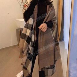 Wemon Designer cashmere scarf Winter women and men long Scarf quality Headband fashion classic printed Cheque Big Plaid Shawls2579