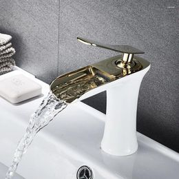 Bathroom Sink Faucets Basin Faucet Golden White Chrome Single Handle Waterfall Mixer Deck Mounted Taps