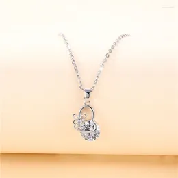 Pendant Necklaces Low Price Jewellery Gift Vintage Designer Copper Peach Heart Crystal Zircon Collarbone Love Titanium Steel Sweater