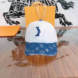 Brand baby Ball Cap designer Two Colour selection child hats Including brand box Size 3-12 t Denim splicing design kids caps Dec05