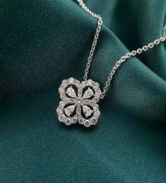 Luxury full diamond four grass pendant necklace niche design super flash imitation Moissanite flowershaped flower clavicle chain 1420994