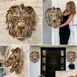 Toilet Paper Holders Rare Find Large Lion Head Wall Mounted Art Scpture Gold Resin Luxury Decor Kitchen Bedroom Dropshippin 230919 Dro Dhp1M