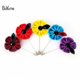 BoYuTe 10Pcs 15 Colours Handmade Flower Brooch Whole Fashion Men Lapel Pin Wedding Accessories Christmas Ornament263n