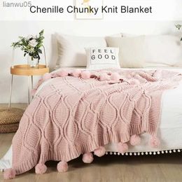 Blankets Fashion luxury chunky knit blanket with pom poms-thick soft big cozy throw blanked for couch bed sofa chair-130 170cmL231213