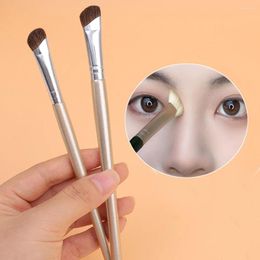 Makeup Brushes Nose Shadow Brush Angled Contour Face Bronzer Silhouette Eyeshadow Cosmetic Blending Concealer Make Up Tool