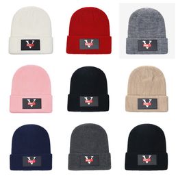 2023 luxury knitted hat brand designer Beanie Cap men's and women's fit Hat Unisex 99% Cashmere letter leisure Skull Hat outdoor fashion High Quality V0