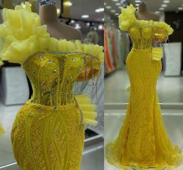 2024 Aso Ebi Yellow Mermaid Prom Dress Crystals Sequined Lace Evening Formal Party Second Reception Birthday Engagement Gowns Dresses Robe De Soiree ZJ04