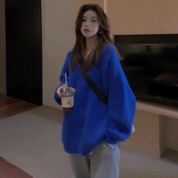 Womens Sweaters Klein Blue V Neck Sweater Fallwinter Pullover Wear Korea Student Female Lazy Wind Loose Warm 231214