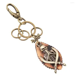 Keychains Bronze Plated Genuine Leather Skull Punk Vintage Car Keyring Women Men Bag Pendant Keyfobs Charm Jewellery Gift FY073