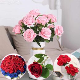 Decorative Flowers 5Pcs Artificial Rose Flower Bouquet Fake Handmade With Leaves Valentine Day Decor Wedding Anniversary Party Supplies