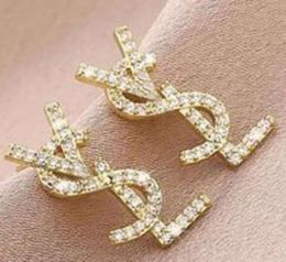 18K Gold Plated Austrian Crystal Letter Stud Earrings for Women European and USA Popular Simple Designer Earrings Wedding Bride Jewellery pearl earrings Gift
