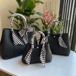 Top original wholesale Hremmss Party Garden tote bags online shop 2023 New Bag Tote Genuine Leather Womens Litchi Pattern Head Layer Cowhide With Real Logo