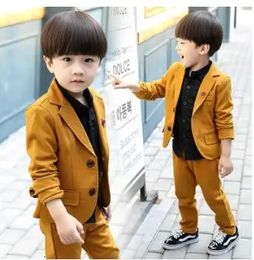 Suits Formal Boys Suit for wedding clothes Winter Fashion Classical Kids Wear 2 pcs jacketpants Baby Clothes 28Y 231213