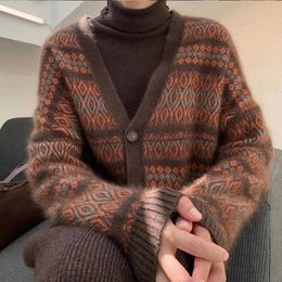 Women's Knits Tees Women Sweater autumn vintage diamond Cheque crew neck Knitwear design sense loose top coat winter women wool warm V-neck cardigan 231213