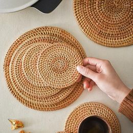 Table Mats Handmade Round Rattan Insulated Household Kitchen Heat Resistant Scald Dining Placemats Coasters