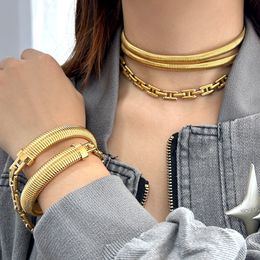 Creative new multi-layered necklace bracelet stainless steel stitching European and American style fashion collar bracelet women's set