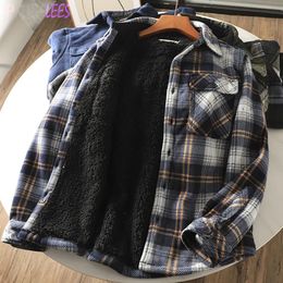 Men's Casual Shirts Mens Winter Fleece Linend Warm Plaid Shirt Jacket Casual Long Sleeve Flannel Checked Shirt Men Western Cowboy Button Up Chemise 231214