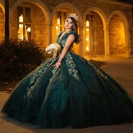 2024 Emerald Green Puffy Ball Gown Elegent Princess Appliques Lace Beads Sequin Quinceanera Dresses Luxury Birthday Party Dresses