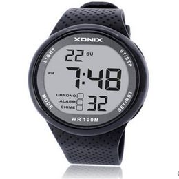 XONIX Orologio sportivo da uomo Orologio da nuoto digitale impermeabile 100m Cronografo a luce LED Multifunzione Orologio da polso da esterno318t