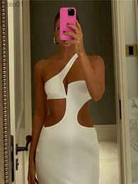 Urban Sexy Dresses Sunny Sexy Y2K Clothes Hollow Out Sleless Backless Bodycon Maxi Dresses For Women 2023 Club Birthday Party Elegant OutfitsL231215