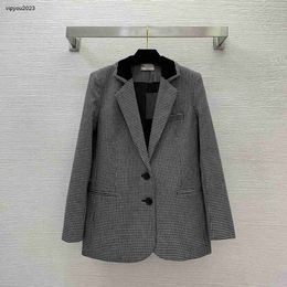 designer women coat long sleeve overcoat high quality ladies fashion Button decoration v neck cardigan pocket jacket Dec 15 New