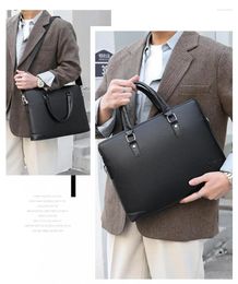 Briefcases Luxury Business Bag Men Briefcase Leather Shoulder Male Laptop Handbags Large-capacity Messenger Bags Totes