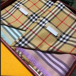 The Retro And Fashionable Integrated Quadruple Plaid Pattern For Men And Women Is Soft In Texture, And The Elongated Size Of The Colour Blocking Design Adds More Style!