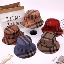 Scarves Adjustable Strap Women Plaid Folding Suede Bucket Hat Lady Sunshade Classic Versatile British Top Hats Foldable Fashion 231215