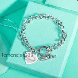 Classic Ot Love Chain Bracelet Fashion Design Hand Jewelry Ladies Livembqz HEXL