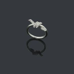 Designer ladies rope knot ring luxury ring with diamonds fashion ring classic jewelry 18K gold plated rose wedding whole adjus3251